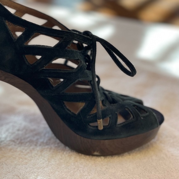 🔵 Jessica Simpson lace-up black suede heels - Picture 4 of 10
